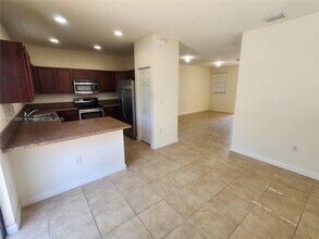 3804 SE 3rd St in Homestead, FL - Building Photo - Building Photo
