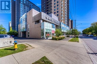 318 Spruce St in Waterloo, ON - Building Photo - Building Photo