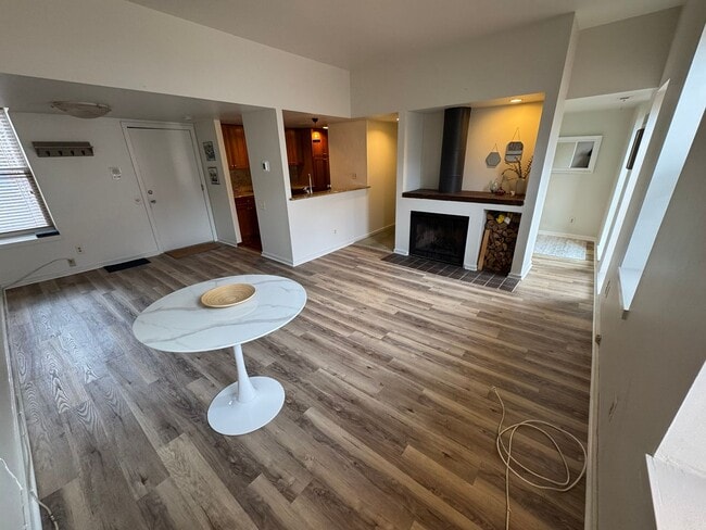 property at 746-48 E Passyunk Ave