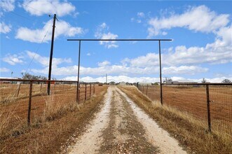 13605 Ralph Ritchie Rd in Manor, TX - Building Photo - Building Photo