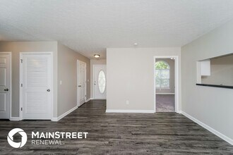 6700 Leverett Ln in Louisville, KY - Building Photo - Building Photo