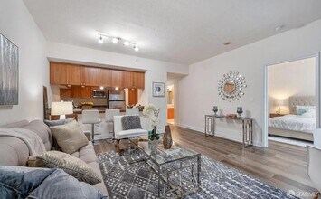 201 Harrison St in San Francisco, CA - Building Photo - Building Photo