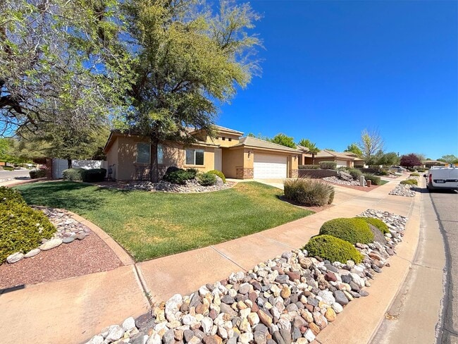 2196 W 1390 N in Saint George, UT - Building Photo - Building Photo