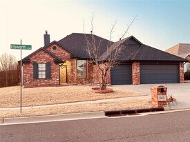 601 Ellsworth Ave in Yukon, OK - Building Photo