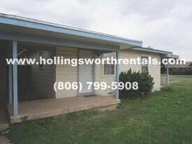 4924 35th St in Lubbock, TX - Building Photo