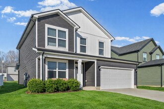 235 King Rd in Clarksville, TN - Building Photo - Building Photo