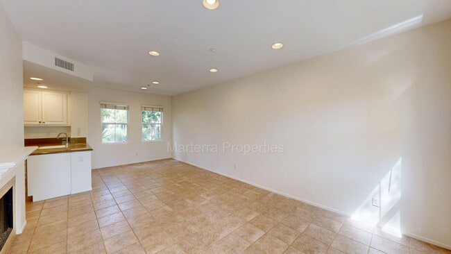 36 Paseo Luna in San Clemente, CA - Building Photo - Building Photo