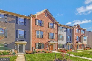 14934 Ring House Rd in Brandywine, MD - Building Photo