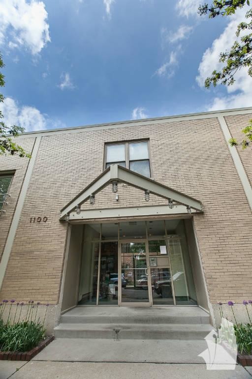 property at 1100 W Cornelia Ave