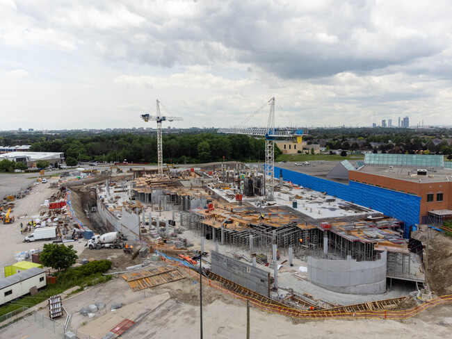 Promenade Park Towers in Vaughan, ON - Building Photo - Building Photo