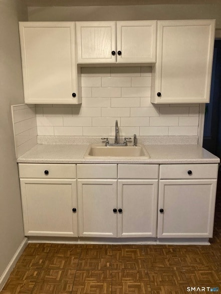 235 Deacon St in Bridgeport, CT - Foto de edificio - Building Photo