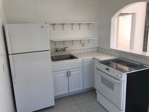 136 Jefferson Ave in Chula Vista, CA - Building Photo - Building Photo