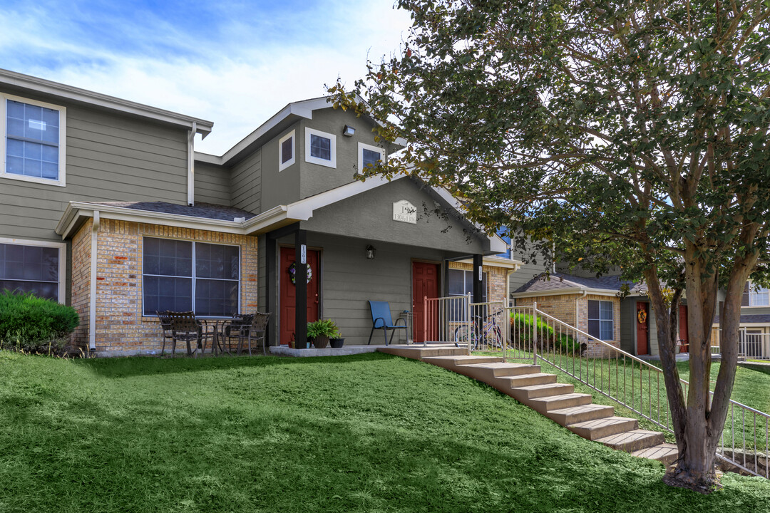 Townhomes at West Creek in San Antonio, TX - Building Photo