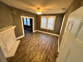 1207 E 38th St in Savannah, GA - Building Photo - Building Photo