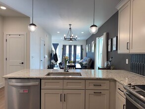 3228B Rowena Ave in Durham, NC - Building Photo - Building Photo