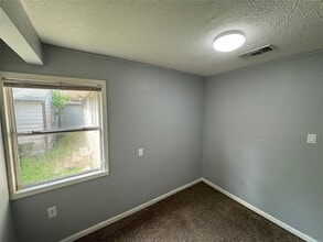 509 Stimpson St in Baytown, TX - Building Photo - Building Photo