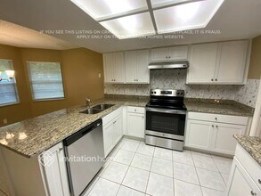 7230 Baltusrol Dr in New Port Richey, FL - Building Photo - Building Photo