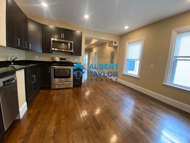 1568 Tremont St, Unit 2