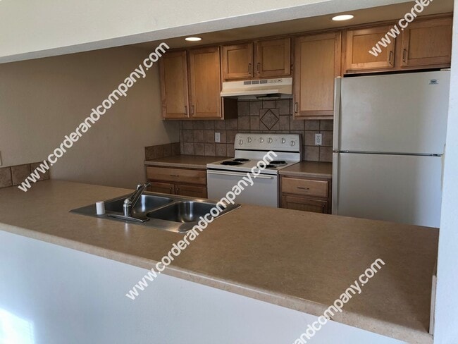 13226 Candelaria Rd NE in Albuquerque, NM - Building Photo - Building Photo