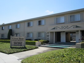 Colonial House Apartments in San Jose, CA - Building Photo