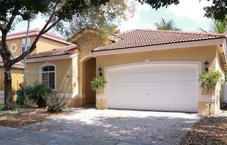 5321 SW 130th Terrace in Miramar, FL - Building Photo