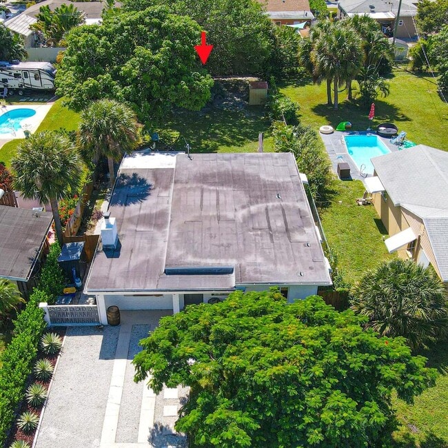 1225 15th Ave N in Lake Worth Beach, FL - Building Photo - Building Photo