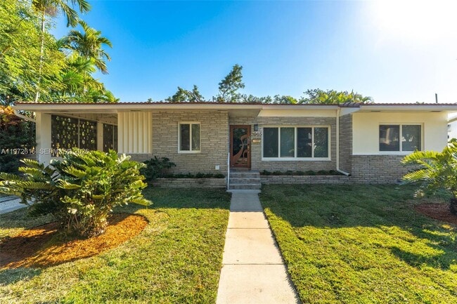 property at 3965 SW 60th Ct