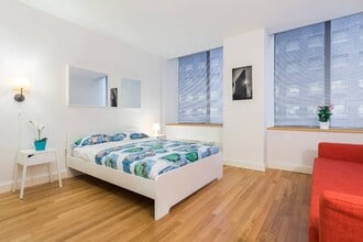 40 Broad St in New York, NY - Building Photo - Building Photo