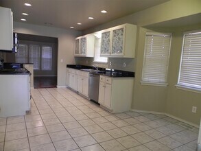 7834 S 72nd E Ave in Tulsa, OK - Building Photo - Building Photo