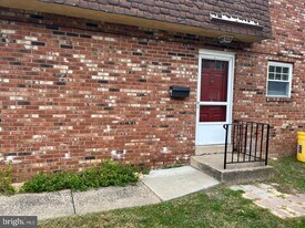 16 Apel Ave in Oreland, PA - Building Photo