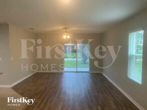 1807 Greenwood Valley Dr in Plant City, FL - Building Photo - Building Photo