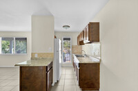 Sterling Oak Apartments in Weslaco, TX - Foto de edificio - Interior Photo