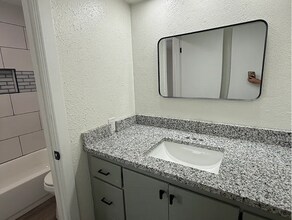 14815 Grand Ave in Choctaw, OK - Building Photo - Building Photo