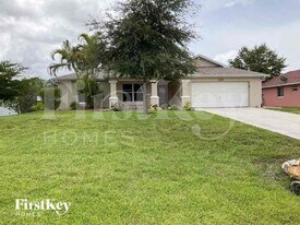 1508 SW 28th Terrace in Cape Coral, FL - Building Photo