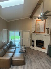 953 13th Ave S in Jacksonville Beach, FL - Building Photo - Building Photo