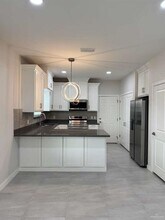 13 Clarence Dr in Edinburg, TX - Building Photo - Building Photo