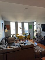 1250 S Michigan Ave, Unit Apt 1005 in Chicago, IL - Building Photo
