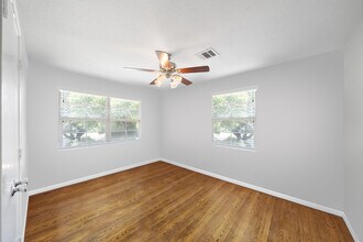 3237 Rosedale St in Houston, TX - Building Photo - Building Photo