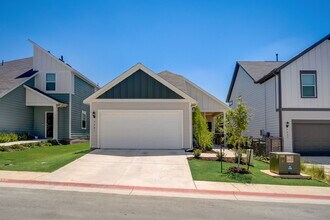 5407 Jason Dr in Austin, TX - Foto de edificio - Building Photo
