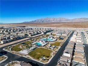 6952 Crescent Gold St in North Las Vegas, NV - Building Photo - Building Photo