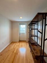 1828 E Pratt St in Baltimore, MD - Building Photo - Building Photo