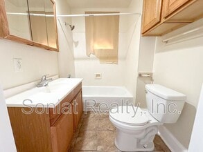 7929 Oleander St in New Orleans, LA - Building Photo - Building Photo