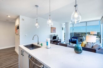405 Atlantic St in Stamford, CT - Building Photo - Building Photo