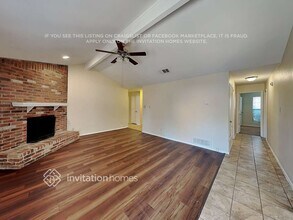 1229 N Creek Dr in Saginaw, TX - Building Photo - Building Photo