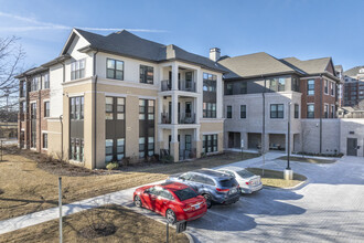 The Arboretum Villas at Plymouth Place in La Grange Park, IL - Building Photo - Building Photo