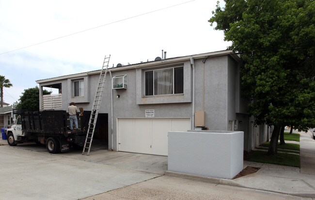 1140 Calla Ave in Imperial Beach, CA - Building Photo - Building Photo