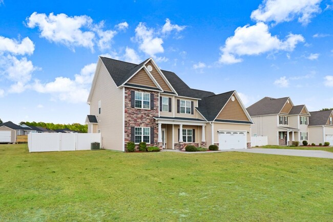 105 Tiburon Ct in Goldsboro, NC - Foto de edificio - Building Photo