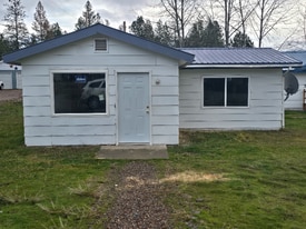 41992 US-93 in Pablo, MT - Building Photo