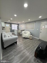 7911 25th Ave in Adelphi, MD - Building Photo - Building Photo