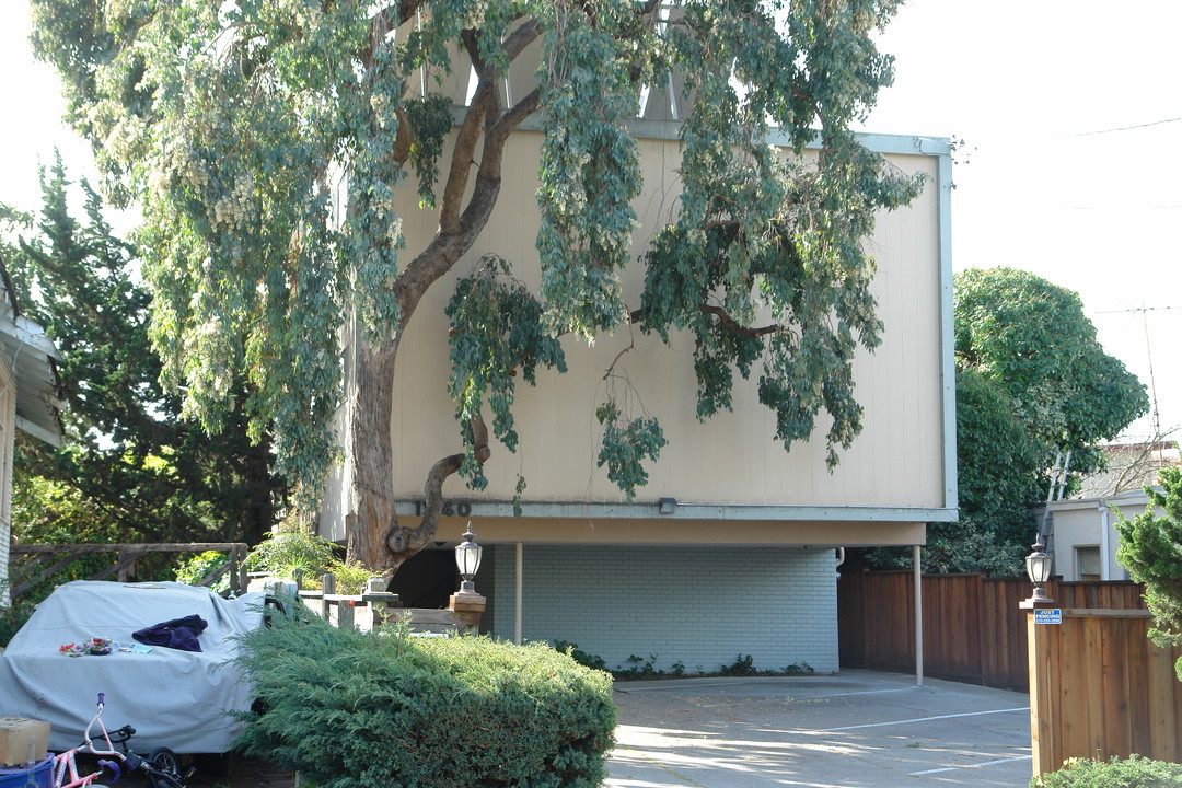 1540 Hearst Ave in Berkeley, CA - Building Photo